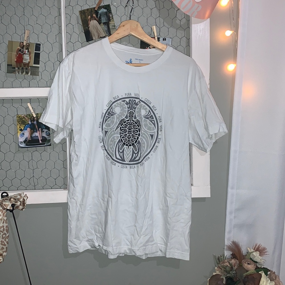 COPY - pura vida turtle Tee